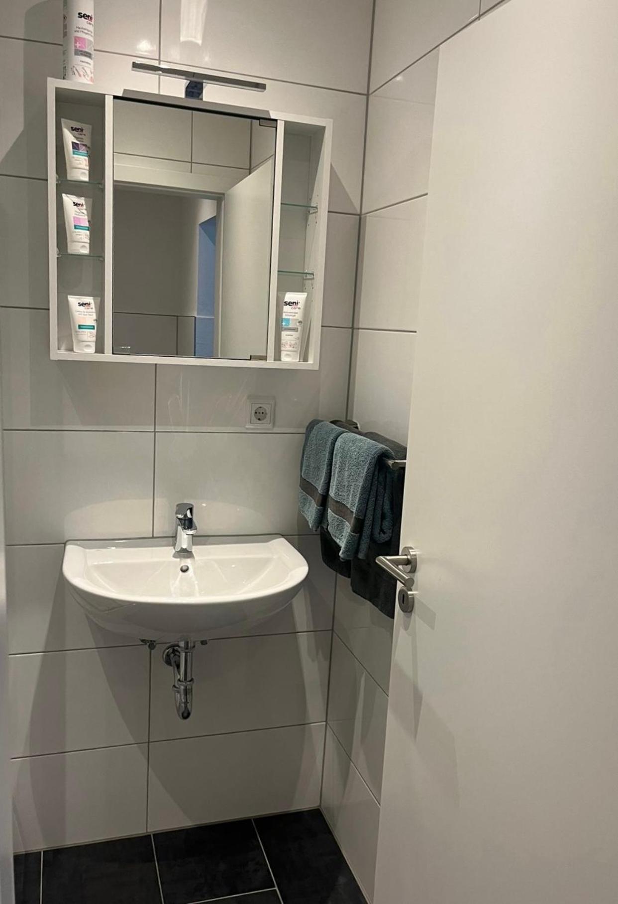 Waldstadt Homes, イーザーローン エクステリア 写真