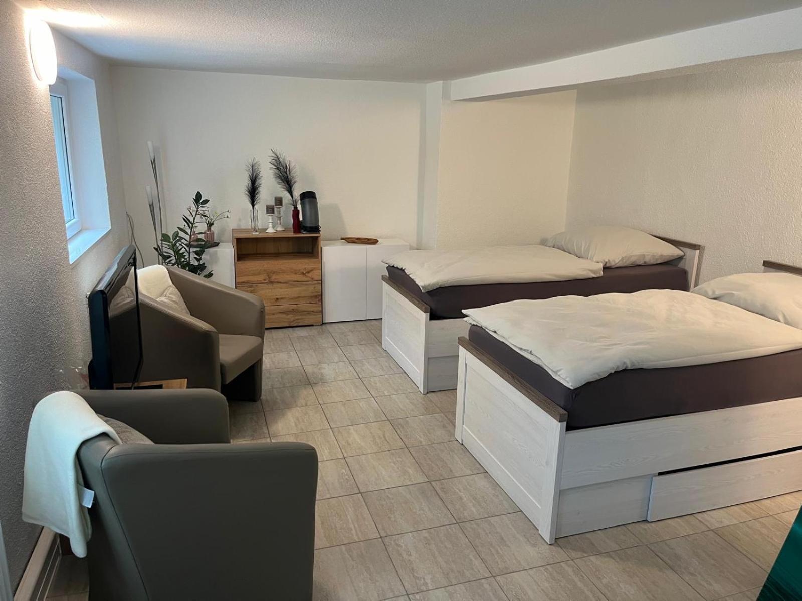Waldstadt Homes, イーザーローン エクステリア 写真