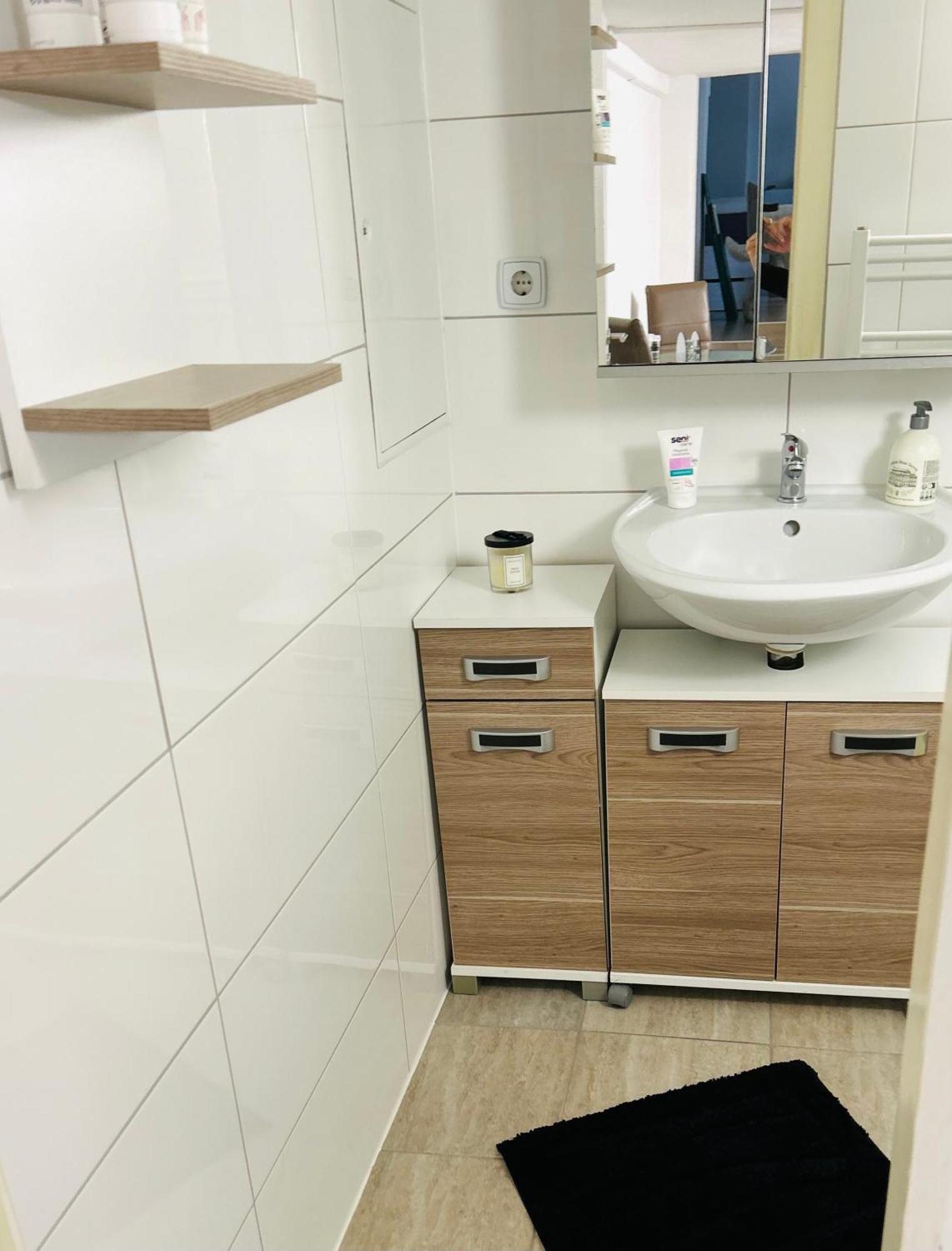 Waldstadt Homes, イーザーローン エクステリア 写真