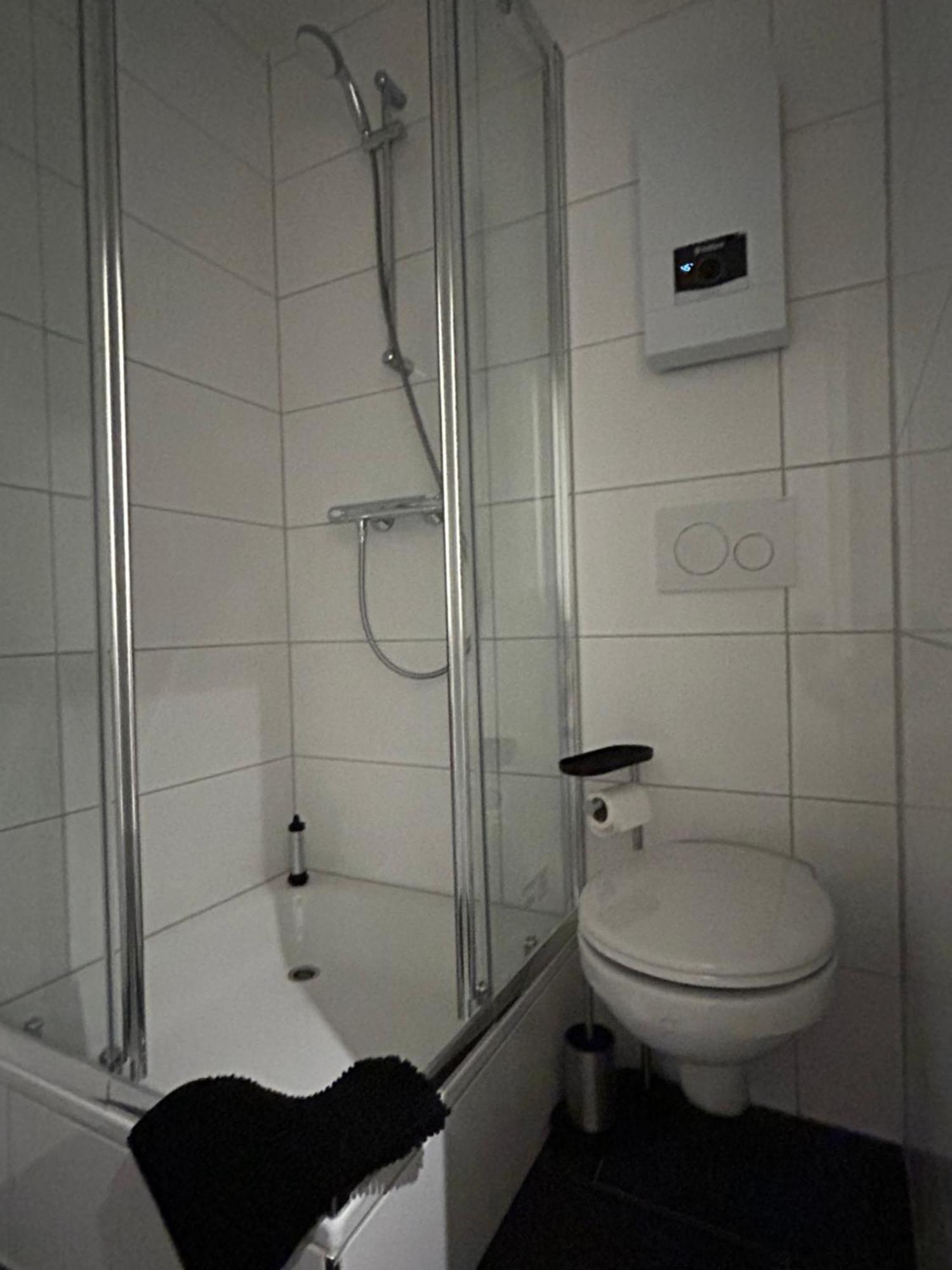 Waldstadt Homes, イーザーローン エクステリア 写真